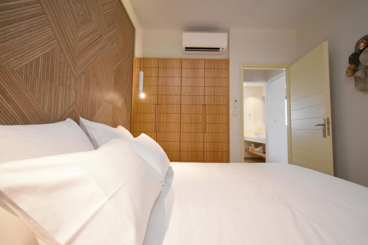 Elena Village Hotel & Suites Myrties Eksteriør billede