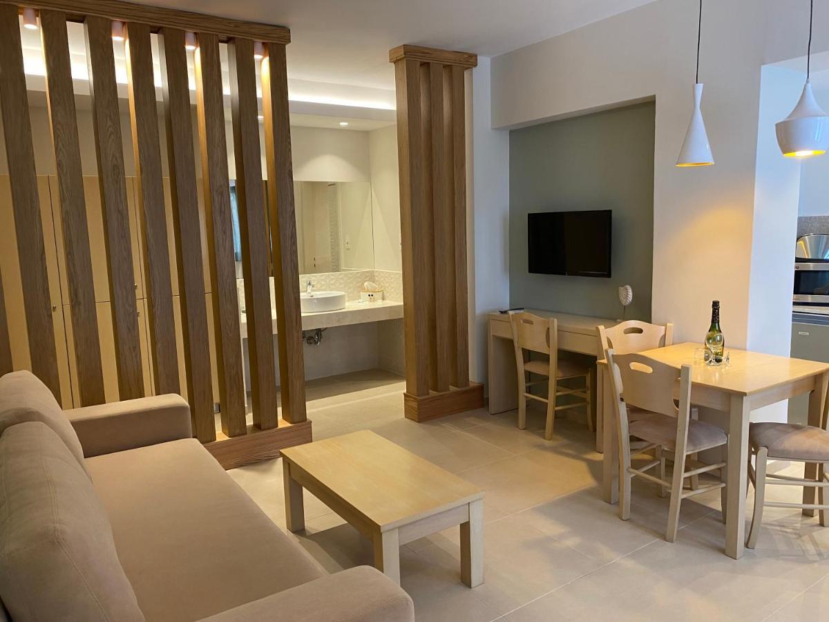 Elena Village Hotel & Suites Myrties Eksteriør billede